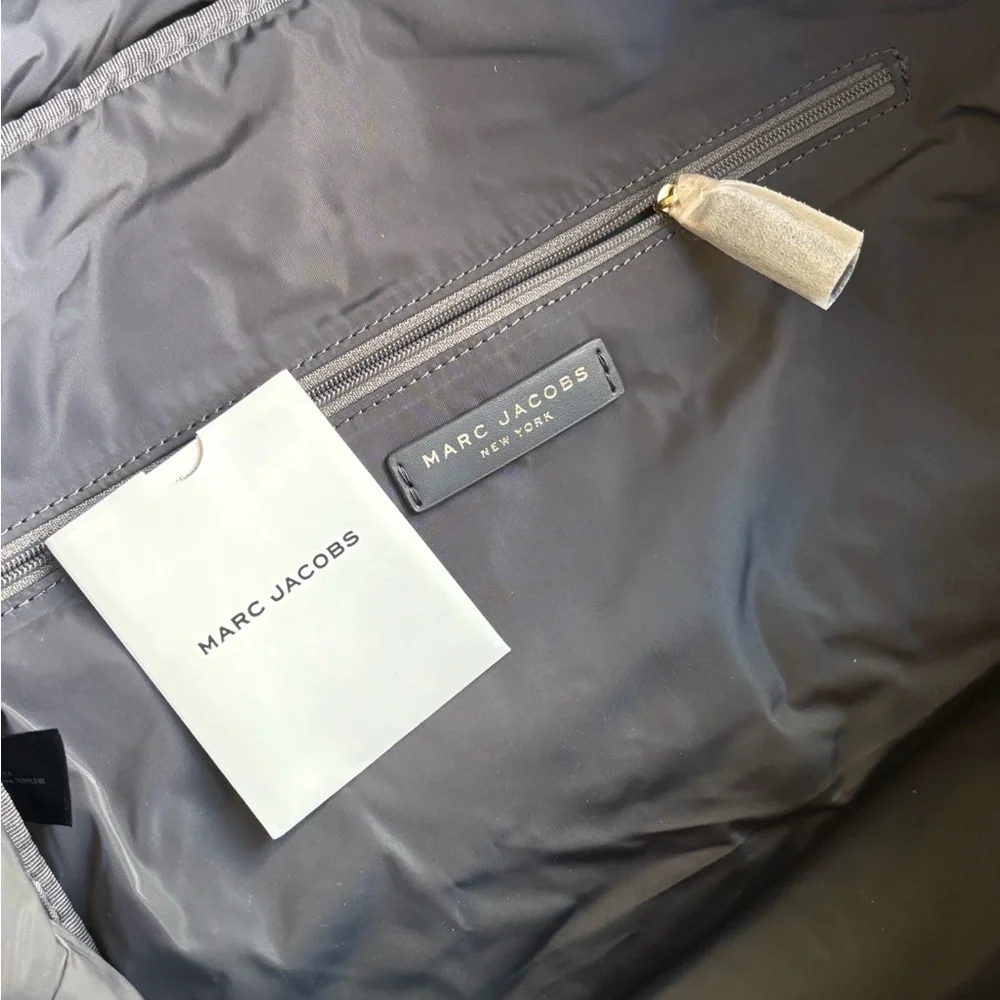 Marc Jacobs Unisex Medium Grey Quilted Weekender Tote Bag